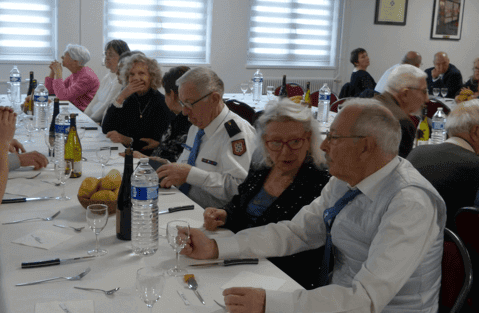 Repas et diplômes d’honneur – UD 19