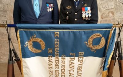 Remise de son drapeau au groupement de Gendarmerie de Saône-et-Loire – UD 71