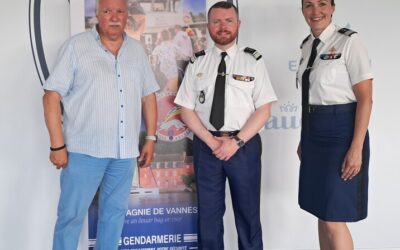 Un moment de convivialité et de reconnaissance autour du chef d’escadron Fabien Dutartre : UD 56