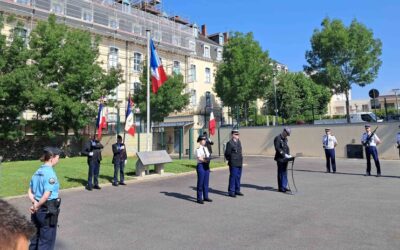 Remise de l’ordre national du Mérite au capitaine Xavier Houbart – UD 35